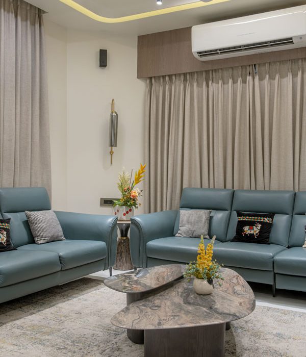 Interior-designer-Vesu